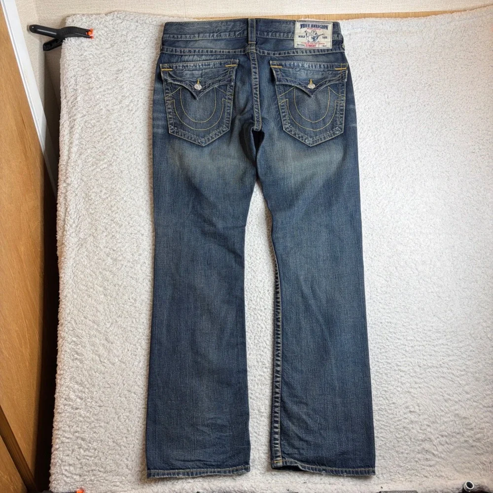 Y2K True Religion Straight Leg Distressed Jeans Blue 36x33 fade loose fit flap